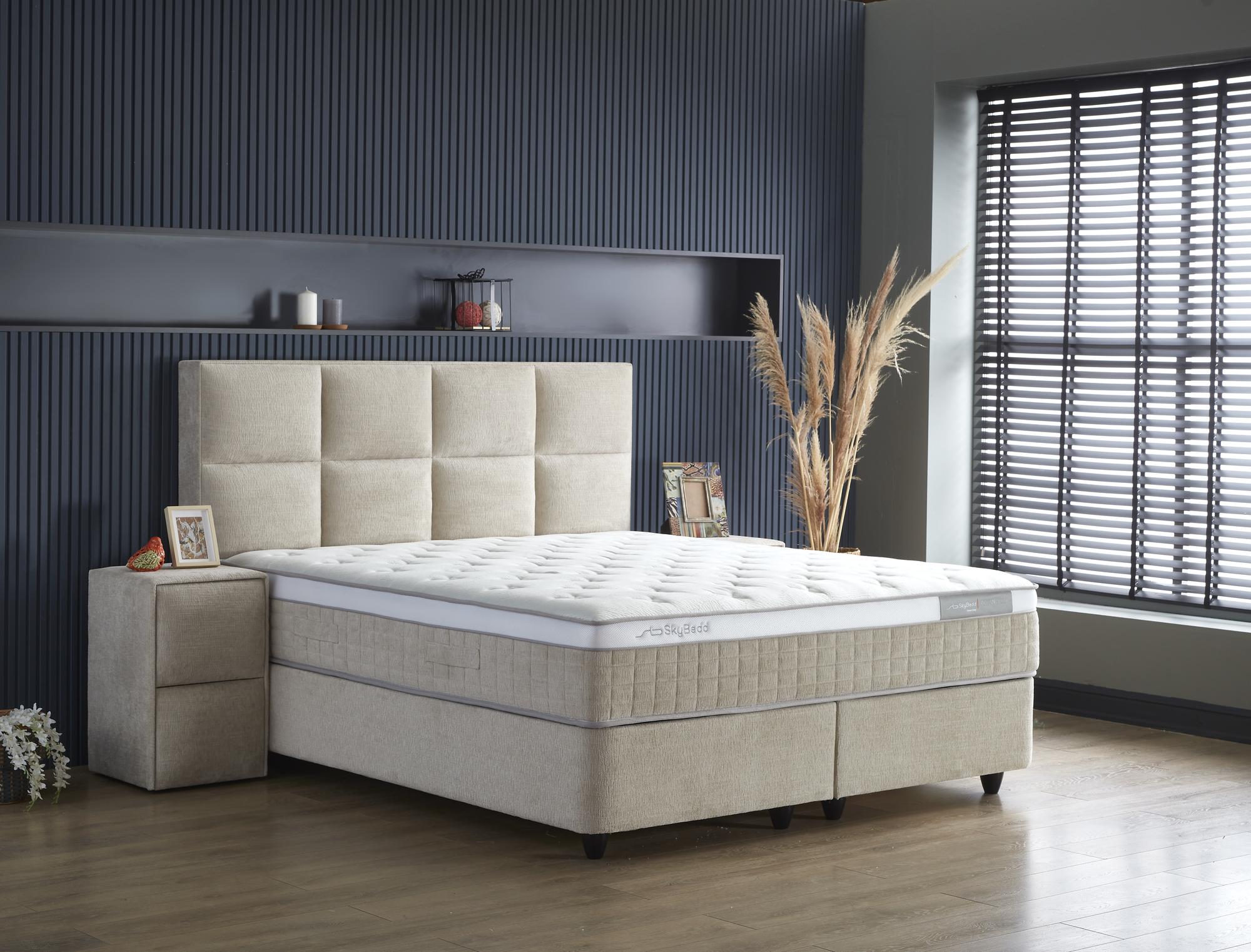 Boxspringbett 'OceanBedd' SkyBedd mit atmungsaktiver Matratze und Stauraum, ideal für ein feuchtigkeitsfreies Schlafklima. Erhältlich günstig bei SkyHome24.de.