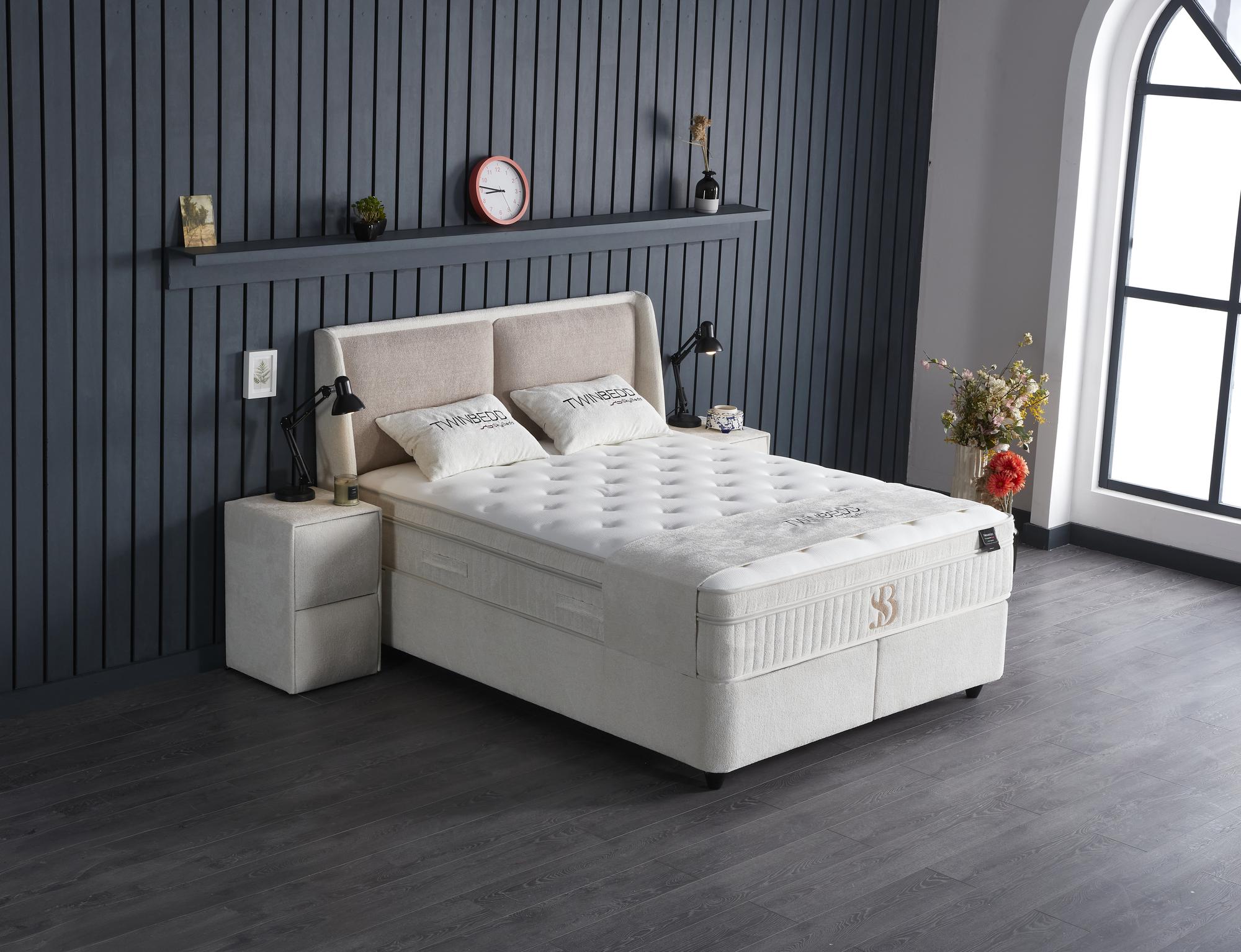 Boxspringbett 'TwinBedd' mit integrierter Matratze und Stauraum, stilvolles Design, ideal für ungestörten Schlaf, angeboten bei SkyHome24.de zu günstigen Preisen.
