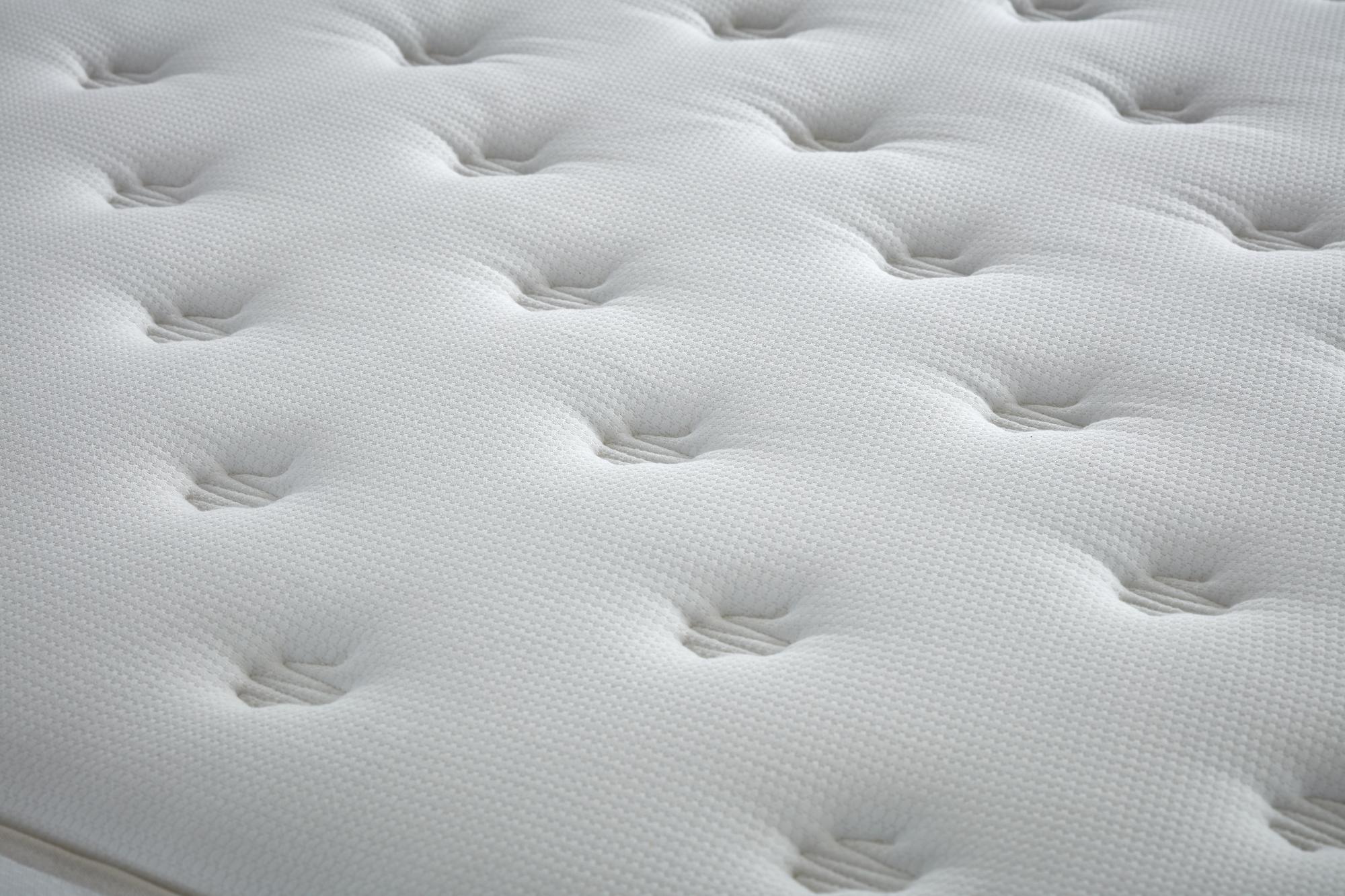 WoollyBedd Matratze, eine hochwertige Boxspringbett-Matratze von SkyHome24.de, bietet modernen Komfort und innovative Technologie für günstigen, erholsamen Schlaf.